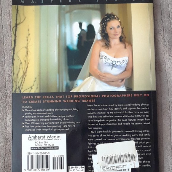 The Best of Wedding Photography: Techniques and Images From The Pros Book - Picture 2 of 2